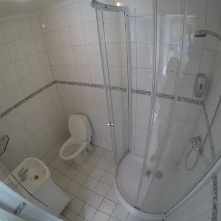 罗卡公寓 公寓 塔林